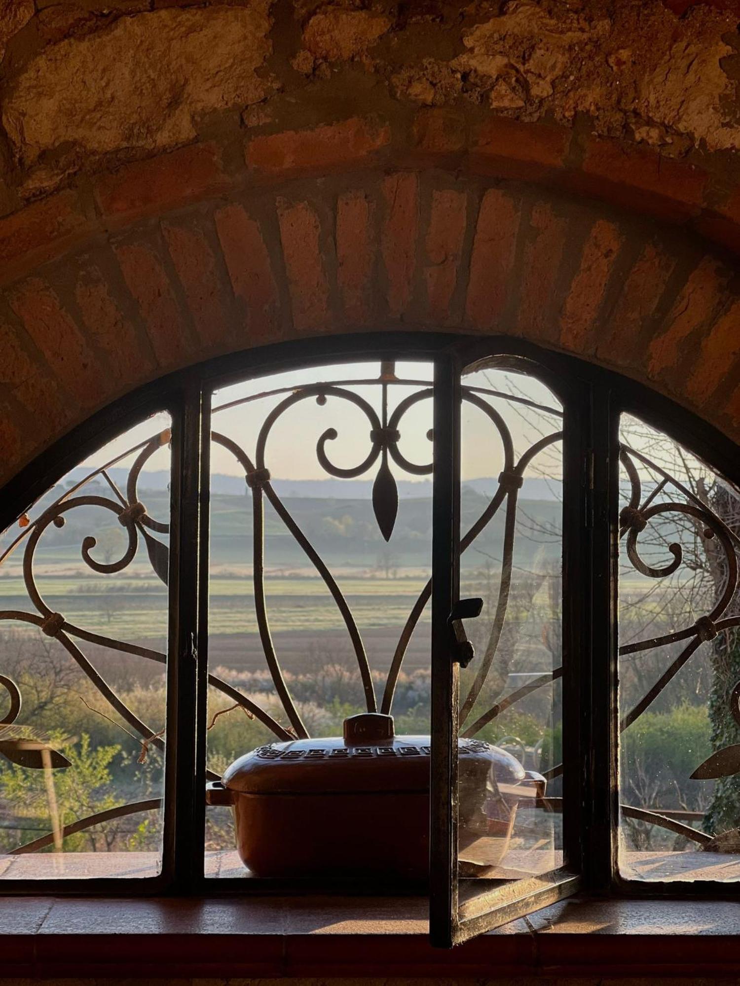 Hotel Il Pietreto Colle Val D'Elsa Bagian luar foto
